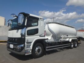 三菱２５t粉粒体運搬車／極東開発製