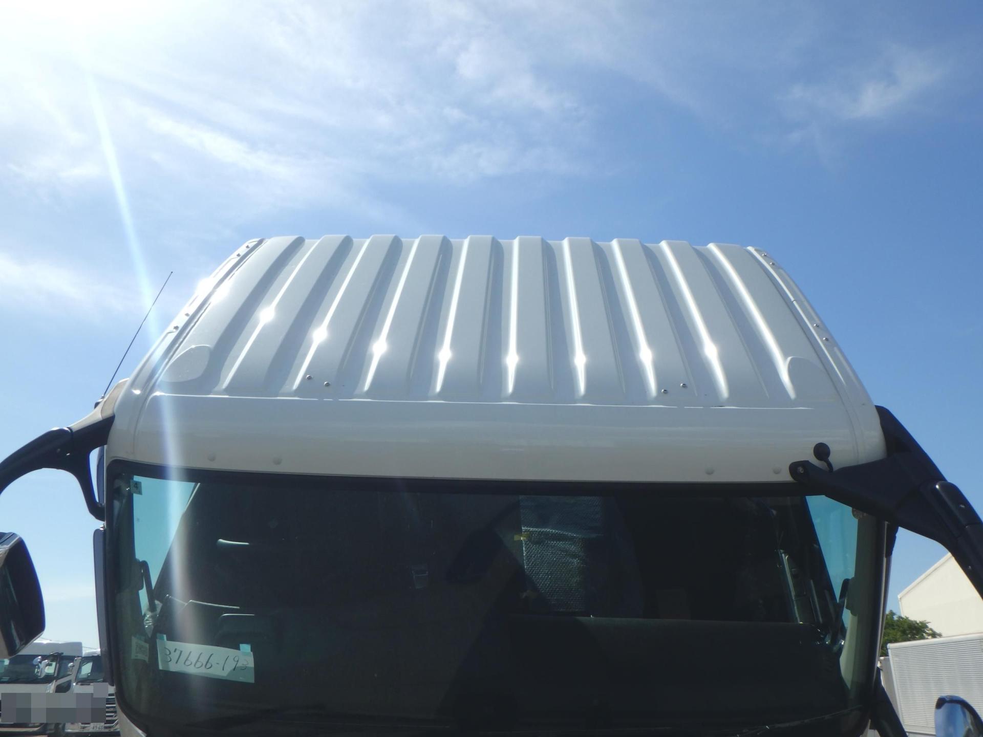 三菱２５t粉粒体運搬車／極東開発製